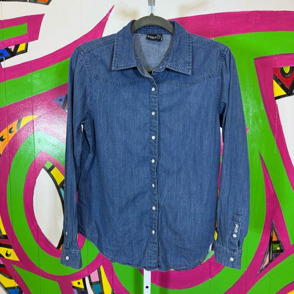 Cruel Denim, Pearl Snap Shirt with Fringe. Size Medium. Excellent condition!